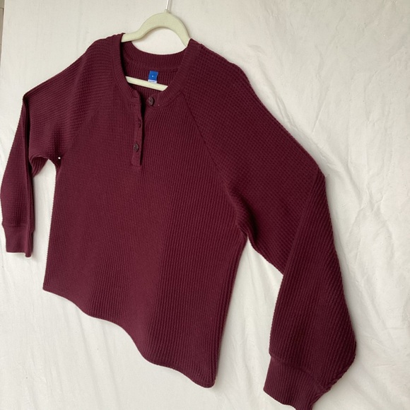 Old Navy waffle Henley women’s shirt - Picture 5 of 12